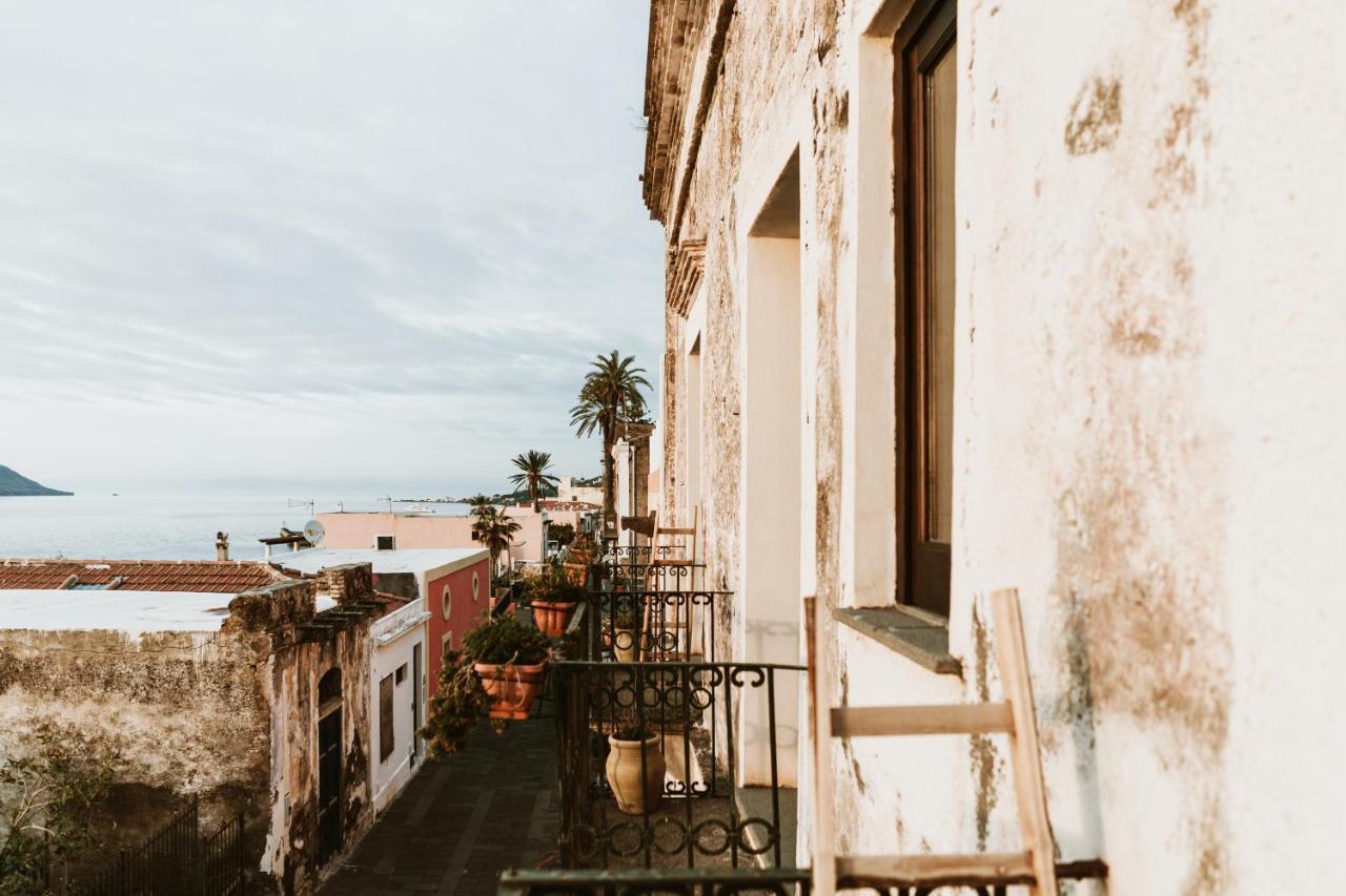 Hotel I Cinque Balconi Santa Marina Salina Zewnętrze zdjęcie